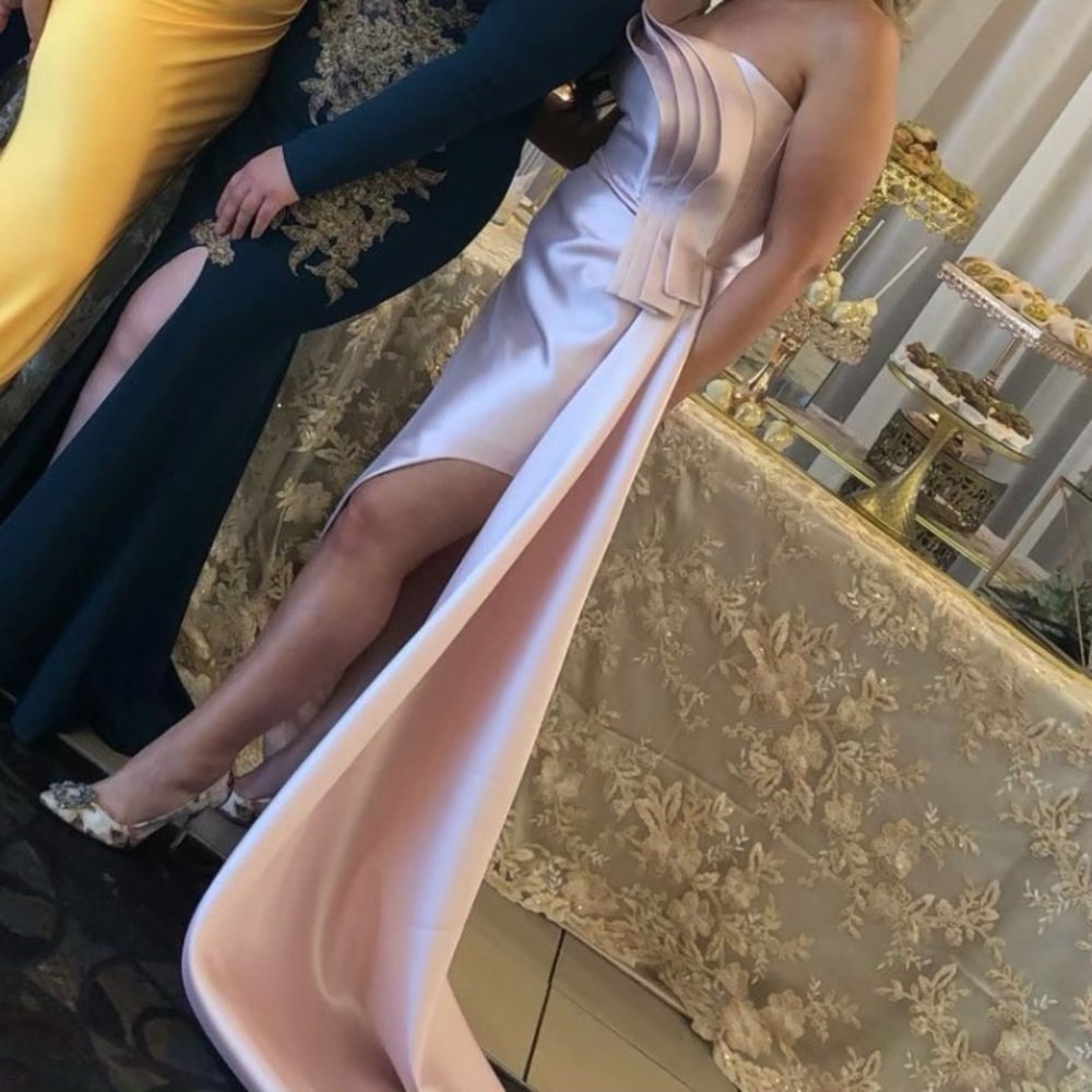 Beautiful dress worn once for few hours